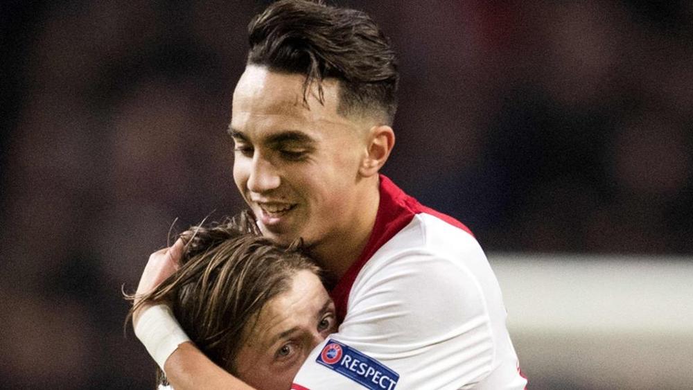 Ufficiale: Nouri esce dal coma, l’Ajax rescinde il contratto ma non abbandonerà il giocatore