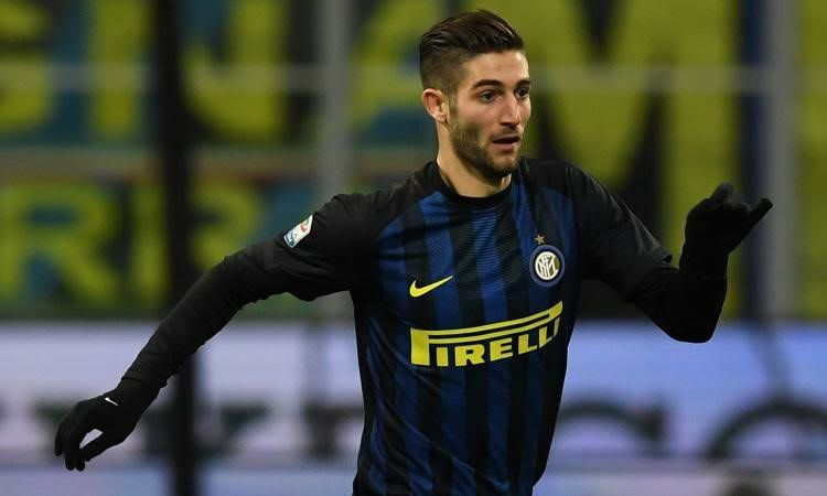 Calciomercato Napoli, Inzaghi trattiene Vecino? Idea Gagliardini dall’Inter