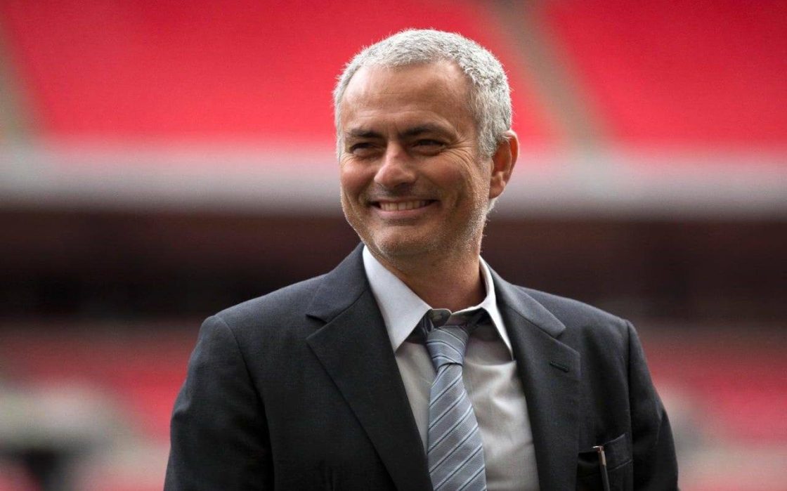 Mourinho può tornare al Real Madrid se lascia Zidane.