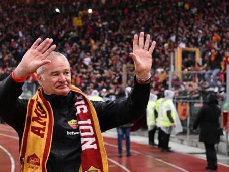 Claudio Ranieri è il nuovo allenatore della Roma