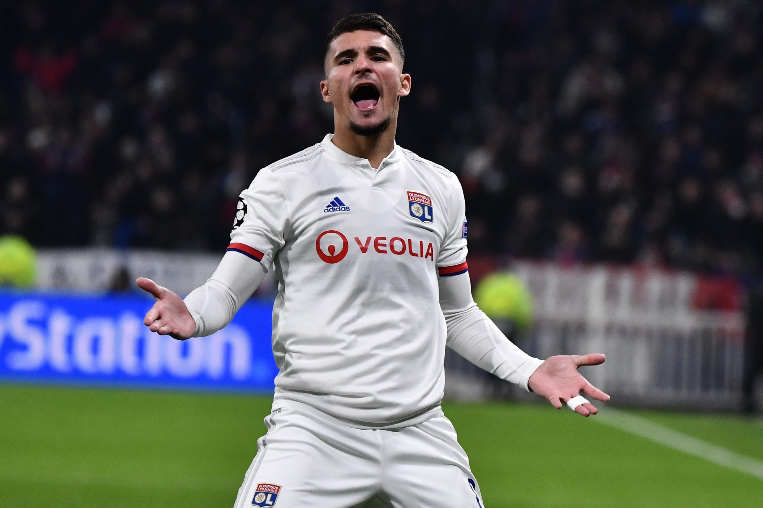 Calciomercato Roma: trattative con Lione e Lille per Aouar e Celik