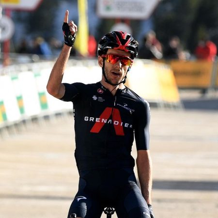 Ciclismo, Volta a Catalunya 2021: vince Adam Yates