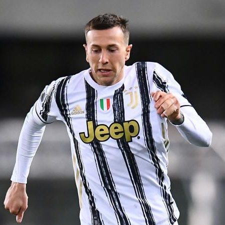 Juventus: Bernardeschi finalmente negativo al Covid-19