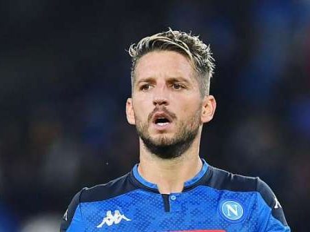 Napoli, infortunio Mertens: campionato finito