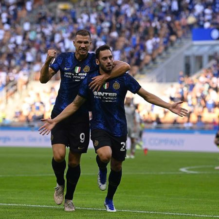 Inter – Genoa 4-0, voti e pagelle: Calhanoglu e Dzeko buona la prima da nerazzurri, in ombra Sensi