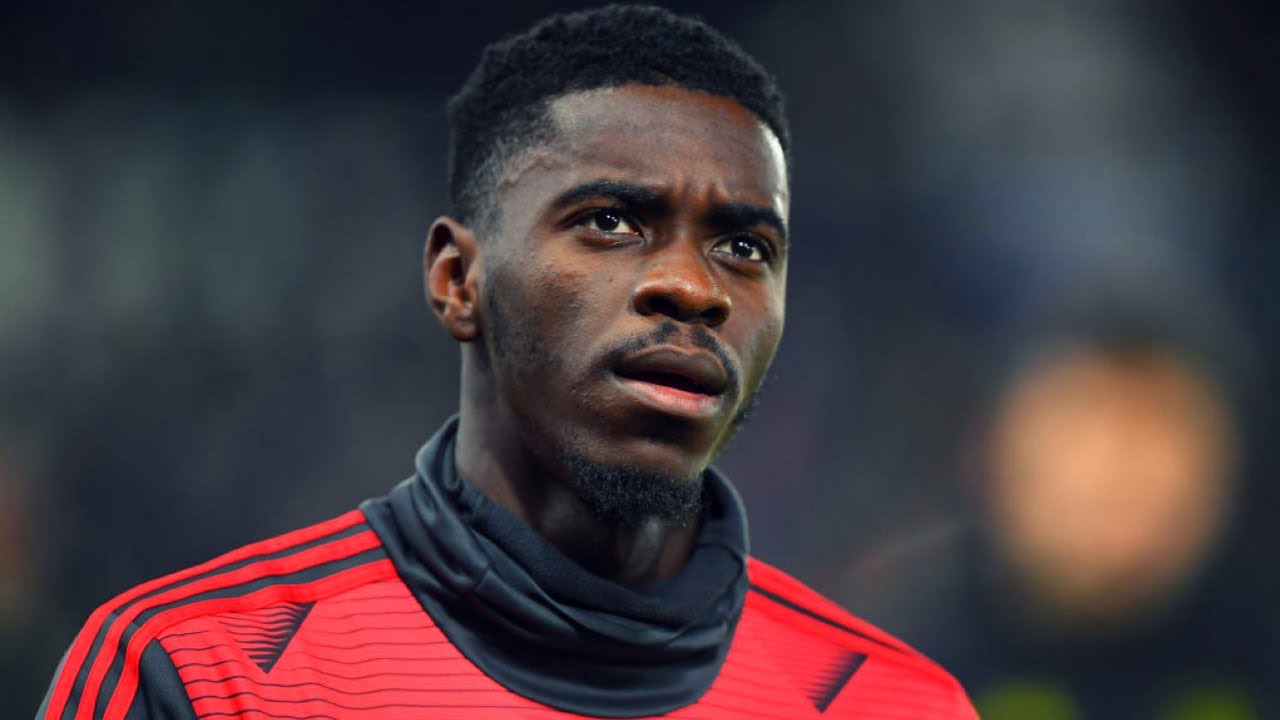 Calciomercato Napoli: chiesto il prestito di Tuanzebe al Manchester United, Fazio e Kim le alternative