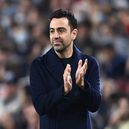 Dietrofront Barcellona, addio Xavi: sarà Flick il nuovo allenatore