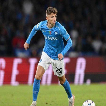 Calciomercato Napoli: ceduto Lindstrom all’Everton, offerta per Brescianini