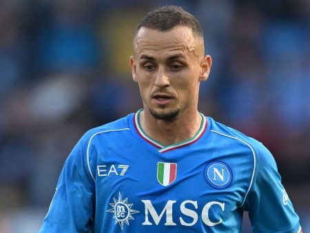 Napoli, infortuni per Olivera e Lobotka